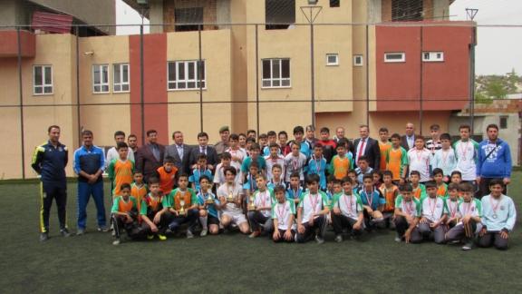 Orta Okullar Arası Futbol Turnuvası Tamamlandı.